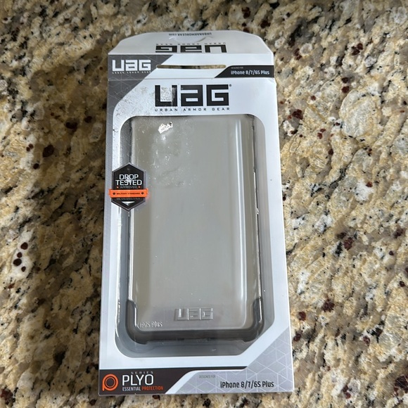 iPhone 8/7 case - Picture 3 of 6